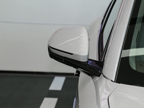 2023�� ����������