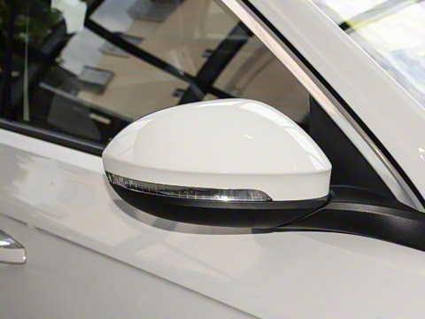 2025�� �Ŀ�� 300TSI DSG���������