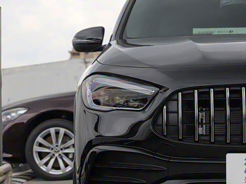 2022�� AMG GLA 35 4MATIC