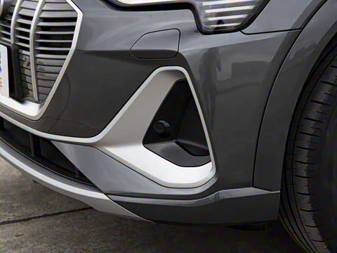 2021�� 50 quattro ������