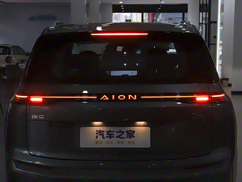 2025�� Plus 510 ������