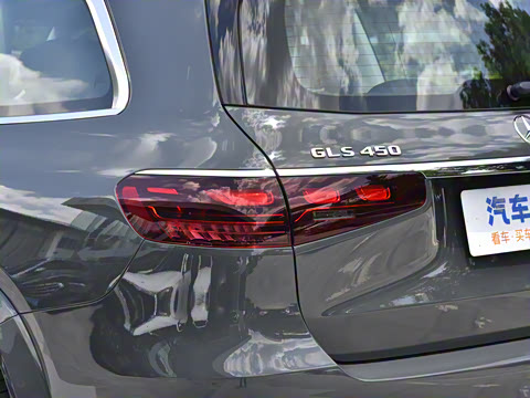 2025�� GLS 450 4MATIC ������