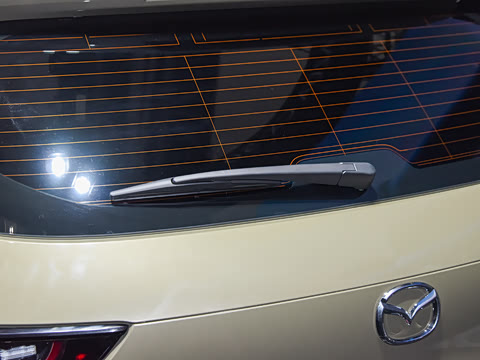 2023�� 2.5L ���а�