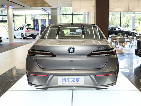 2023�� 740Li ������ ������װ