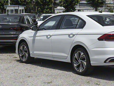 2025�� �Ŀ� 200TSI DSG����PRO��