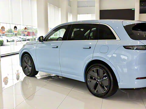 2025�� Max ���ܻ��°�