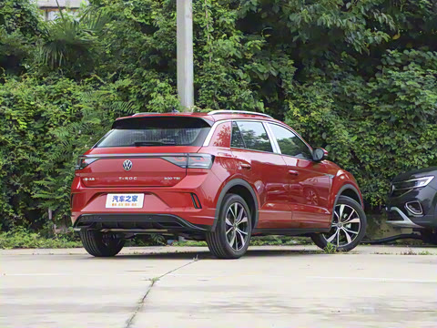 2025�� �Ŀ�� 300TSI DSG���������