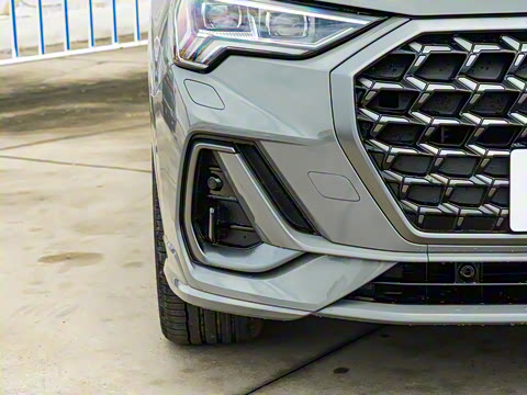 2024�� 45 TFSI quattro ʱ�ж����������ر��