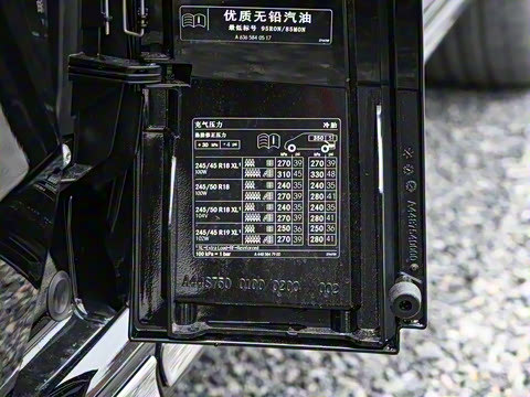 2025�� V 300 L ����������