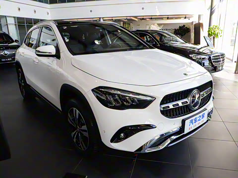 2025�� �Ŀ� GLA 200