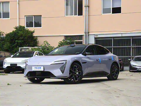 2025�� Ultra�����