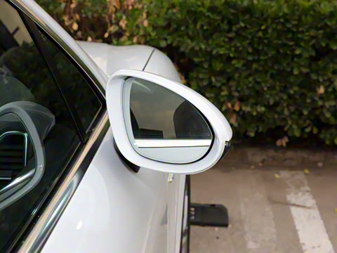 2023�� Cayenne E-Hybrid 2.0T