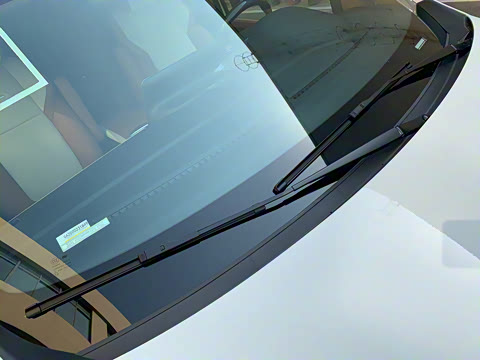 2022�� 2.0T ����ʿ �˼Ұ�