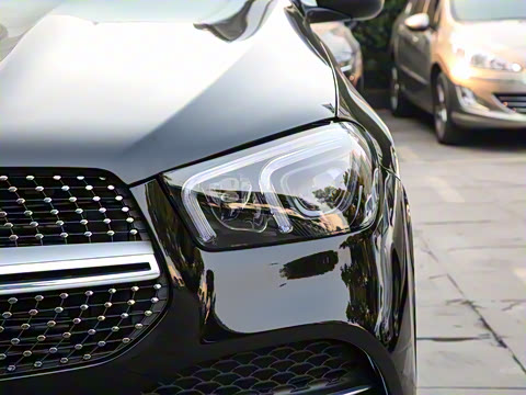 2023�� GLE 350 e 4MATIC