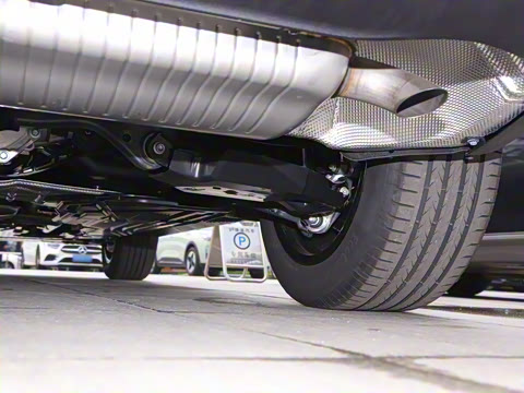 2025�� �Ŀ� GLC 260 4MATIC ����SUV