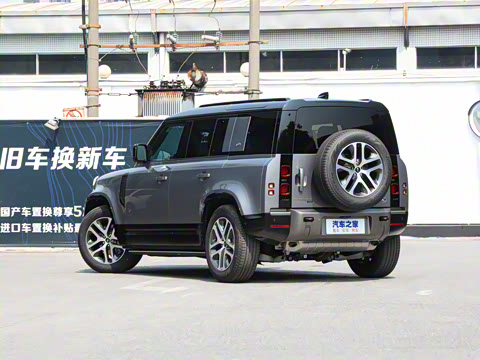 2023�� 110 3.0T P400 X-DYNAMIC HSE