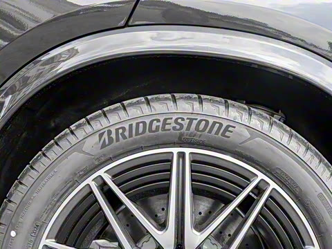 2025�� AMG GLC 43 4MATIC