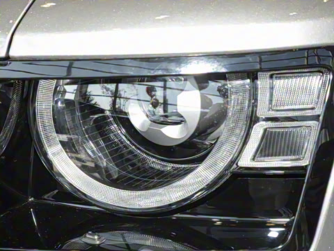 2025�� 110 3.0T P400 X-Dynamic HSE