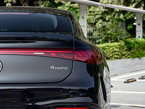 2023�� 580 4MATIC