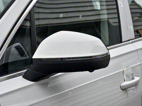 2025�� 55 TFSI quattro S line�˶���