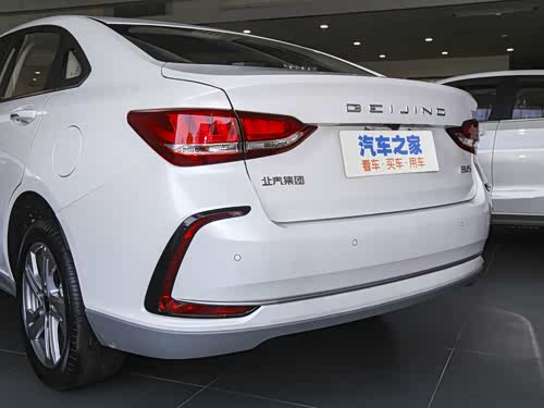 【北京eu5 2022款】北京汽车_北京eu5 2022款报价_图片_汽车之家