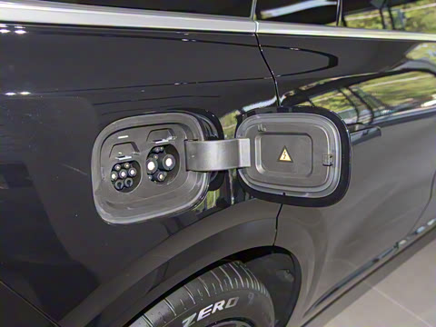 2025�� Max ���ܻ��°�