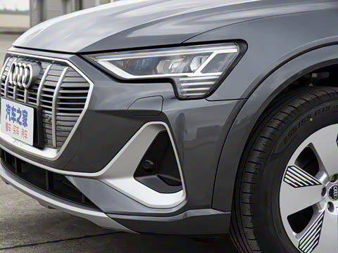 2021�� 50 quattro ������