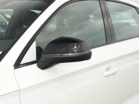 2023�� 40 TFSI ������