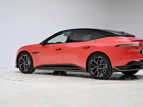 2025�� Ultra�����