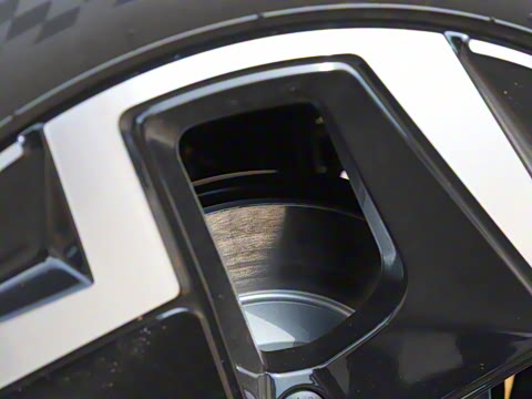 2025�� ̽��L 380TSI ��������