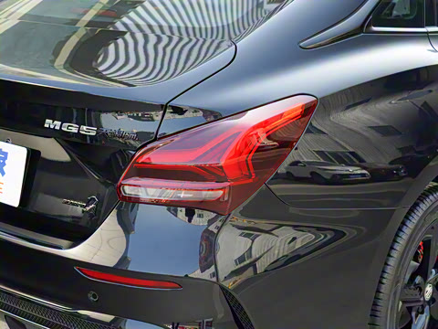 2022�� 1.5T Trophy�˶�������