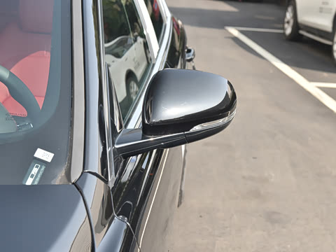 2023�� 2.0T 250PS R-DYNAMIC S��ȡ�˶���