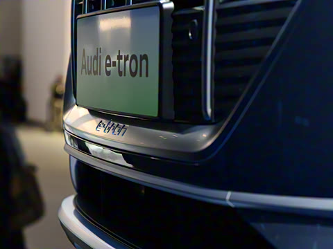 2021�� 50 quattro ������