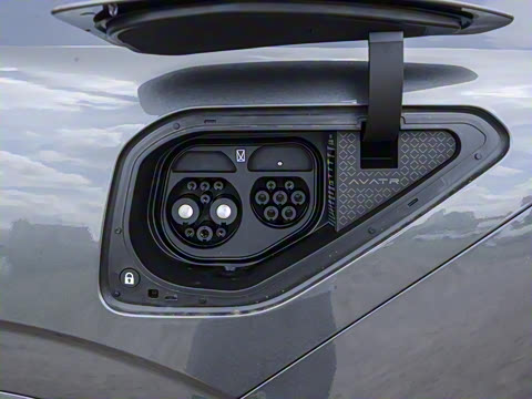 2025�� Max �����