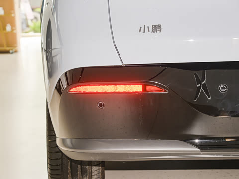 2025�� 702 �������� Max