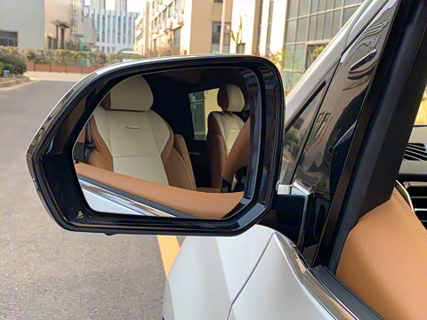 2022�� 2.0T ����ʿ �˼Ұ�