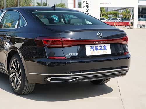 【图】帕萨特 2023款 330tsi 豪华版报价_图片_大众_汽车之家