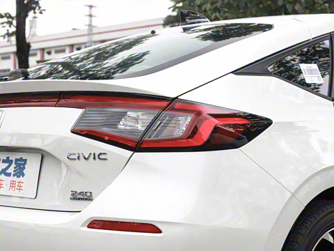 2023�� HATCHBACK 240TURBO CVT�����