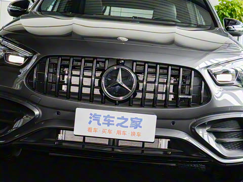 2025�� AMG GLA 35 4MATIC