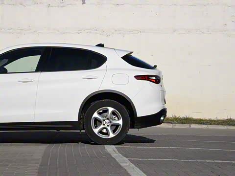 2017�� 2.0T 200HP ��Ӣ��