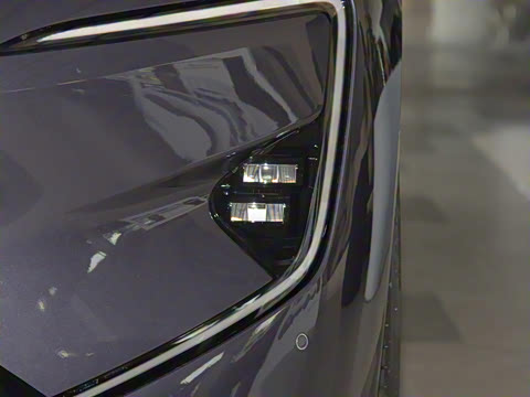 2025�� �Ŀ� Max���̰�