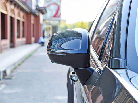 2023�� Remix 1.5T Hero