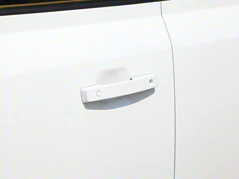 2023�� 110 3.0T P400 X-DYNAMIC HSE