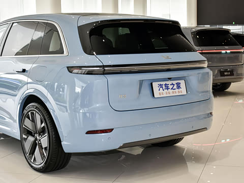 2025�� Max ���ܻ��°�