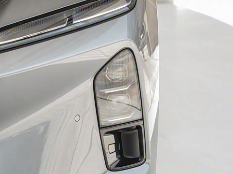 2025�� �ھ������ 75kWh Touring