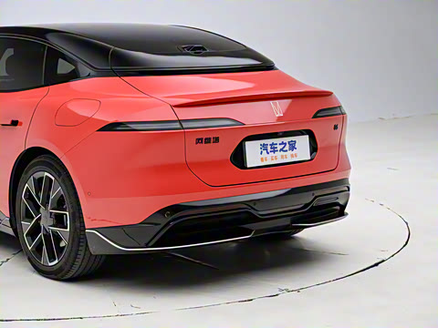 2025�� Ultra�����