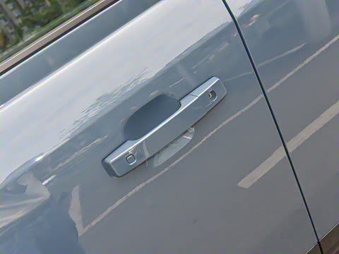 2023�� 110 3.0T P400 X-DYNAMIC HSE