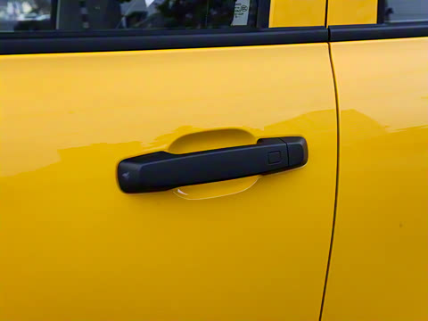 2022�� 2.0T �߾��޶���