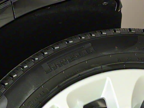 2026�� 4.0T V8 ������