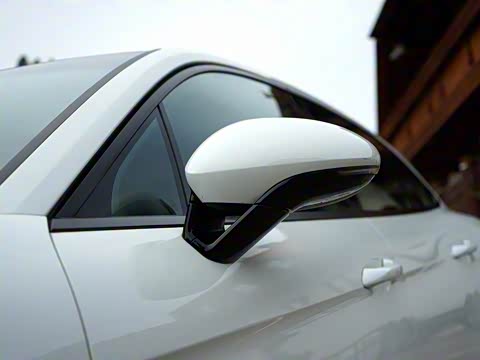 2017�� Panamera 4 E-Hybrid Sport Turismo 2.9T